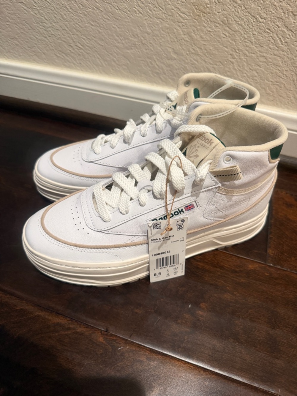 Reebok Women's Club C Double Geo Hi Heritage Sneaker size 8.5